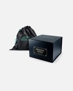 Caps - John Hatter - Dressed For Success - Aluminium Edition (sort) 7 Caps - John Hatter - Dressed For Success - Aluminium Edition (sort) -Mode Hat box 92560